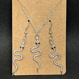 Handmade  snake kit earring and necklace 18 inches
